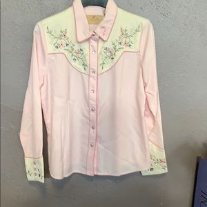 Women’s western button down